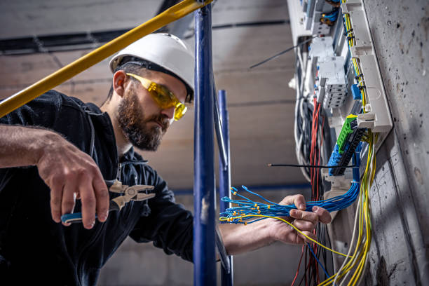 Best Local Electrician Companies  in Cutchogue, NY